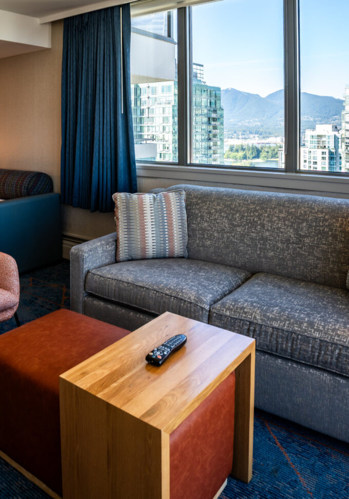 Private Bedroom Suite - seating area